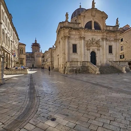 The Saint Blaise Swanky Collection *