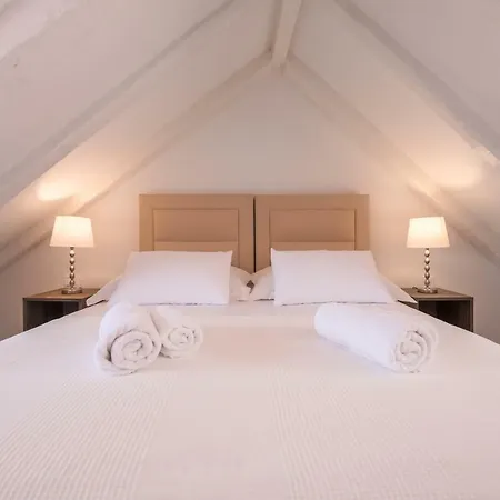 Apartamento The Saint Blaise Swanky Collection *