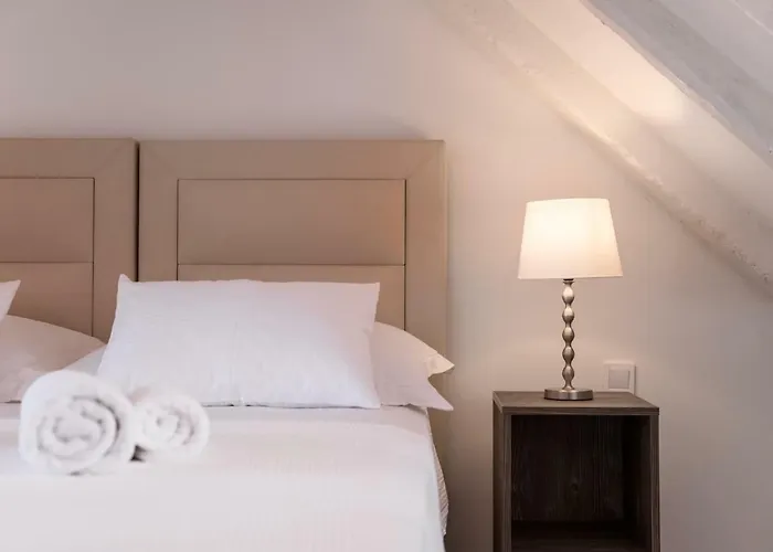 アパート The Saint Blaise Swanky Collection *