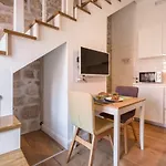 The Saint Blaise Swanky Collection Apartmán